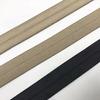 Bainha Grossa com Costura em Linha com Tiras de Nylon na Jaqueta Bainha Elástica Dobrada de 2cm Punhos Elásticos Canelados Bainha Elástica Horizontal