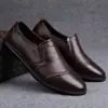 [100% piel de vaca entera] zapatos de cuero para hombre zapatos casuales para hombre transpirables suela suave jóvenes slip-on de trabajo modernos zapatos para hombre
