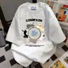 Camiseta de Algodão Puro Estilo Americano Estampa de Gatinho em Círculo de Desenho Animado Manga Curta Masculina Verão Nova Solta Branca Cinza Top Pesado
