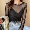 Camiseta interior de malla transparente color caramelo de primavera y verano para mujer, de manga larga y protección solar, camiseta interior suelta