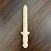 Artículos decorativos al por mayor: espada de madera de durazno, espada de siete estrellas, logo personalizado, colgante de madera de durazno con tallado integrado, pequeña espada tesoro, espada de bebé Yuanbao