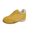 Zapatillas deportivas blancas de entrenamiento estilo coreano, con perforaciones y suela blanda, alemanas, para mujer, disponibles en stock, nuevo modelo verano 2026, zapatos casuales deportivos cómodos y versátiles