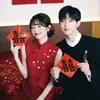 Novo Robe Vermelho Estilo Chinês para Fotografia de Casamento, Leque de Peixe Dourado de Mão da Noiva, Adereços para Fotos de Noivado