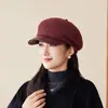 Boinas femininas para outono e inverno, estilosas e versáteis, bonés estilo bico de pato, chapéus de tricô quentes para viagens casuais ao ar livre, atacado