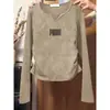 Camiseta de mujer de algodón puro con cuello en V, manga larga, diseño único, pliegues laterales, ceñida a la cintura, corte ajustado, color caqui, top de otoño