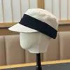 Chapéu Equestre Novo 2026 de Linho Sintético Pregueado, Boné Versátil Estilo Coreano Primavera/Verão com Topo Reto, Chapéu de Cavaleiro Casual, Faz o Rosto Parecer Menor