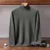 Suéter de cachemira para hombre transfronterizo, color liso, tejido de punto pullover, cálido para otoño e invierno, cuello alto, capa base, lujo ligero, estilo simple
