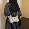 Bolsa transversal ombro único moda outono 2026 feminina popular corrente cera de abelha novo estilo axila versátil