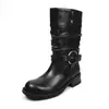 Botas Western Estilo Punk Fivela de Rebite Estação Europeia 2026 Salto Médio Robusto Bico Redondo Fivela Redonda Couro Genuíno Botas de Cano Médio Femininas