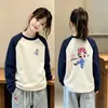 Camiseta interior térmica para niña con forro polar, autocalentable, nuevo estilo otoño/invierno, moderna, cuello redondo, cálida, top de manga larga con retazos para bebés