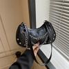 Bolsa feminina popular cadeia pequena para as mulheres este ano 2023 Inverno novo all-matching ins shoulder messenger bag estilo coreano feminino
