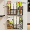Organizador de filme plástico para porta de armário de cozinha, montado na parede, para guardar itens dentro da porta do armário, porta-temperos, prateleira de armazenamento multifuncional