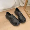 Mocasines de suela gruesa estilo británico para mujer, nuevo modelo de primavera, zapatos de cuero sin cordones, versátiles, que aumentan la altura, cómodos, zapatos de un solo color
