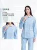 Conjunto de uniforme de enfermeira de duas peças rosa e azul, vestimenta médica combinada com calça de enfermeira e jaleco branco, personalizável com impressão de logotipo