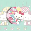 Insígnia Sanrio Hello Kitty Anime Desenho Animado Mercadoria Insígnia de Folha de Flandres Pingente de Decoração de Mochila Insígnia