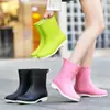 Nova moda outerwear adulto cano curto botas de chuva femininas sapatos impermeáveis antiderrapantes trabalho botas de chuva quentes sapatos de borracha para os pés femininos