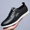 Mocassins Slip-On Masculinos para Primavera e Verão, Sapatos de Couro para Negócios com Solas Macias, Sapatos Casuais de Negócios Masculinos, Sapatos Brancos, Sapatos Versáteis Estilo Britânico