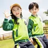 Jinmier Uniformes Escolares de Otoño para Niños Fabricante Directo Ropa Deportiva Uniformes de Clase para Escuela Primaria Set de Uniforme de Cuatro Piezas para Jardín de Infancia