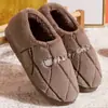 Pantuflas de Algodón para Hombre Hogareñas Otoño e Invierno Antideslizantes 2024 Nuevas para el Hogar Interior Cálidas Pantuflas de Peluche Pantuflas de Algodón para Mujer