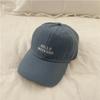 Chapéu de Verão Feminino Marca Tendência Bordado com Letras Bege Estilo Coreano Boné Masculino Macio Topo Curvo Aba Curva Proteção Solar Boné de Baseball ins
