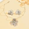 Conjunto de Colar e Brincos de Metal Transfronteiriço Europeu e Americano Amor Colar Feminino Luxo Leve Colar Sofisticado Joias Simples de Nicho Atacado