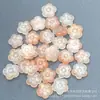 Jade Dorado de Seda Natural Flor de Durazno Rellena Flor de Cinco Pétalos Accesorios Pulsera Trenzada DIY Hilo de Cuentas Listo para la Venta