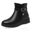 Botines de invierno para mujer con forro de polar, botines cortos de otoño e invierno acolchados de algodón, zapatos para madre, cómodos, suela suave, antideslizantes, botines cortos de tacón de cuña