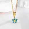 Collar Colgante Flor Dorada de Acero de Titanio Circonita para Mujer de Gama Alta Lujo Ligero Moda de Nicho Simple Versátil Collar de Circonita