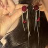 Estilo francês de alta qualidade reunindo rosa borla longa orelha osso clipe nicho design temperamento earless jóias wearable