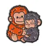 Broche de Metal de Orangután Pelirrojo Lindo de Dibujos Animados Insignia de Metal de Animal Pequeño Estilo Sanador Pin de Accesorio Versátil