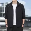 Roupas de Proteção Solar para Homens no Verão, Roupas Finas de Seda de Gelo Respiráveis, Roupas de Proteção Solar para Pesca Masculina, Jaqueta com Capuz, Jaqueta para Atividades ao Ar Livre