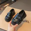 Mocasines Retro para Niñas 2026 Primavera/Otoño Estilo Nuevo Moda Infantil Versátiles Mary Janes Zapatos Pequeños de Cuero Zapatos Lisos