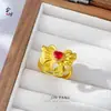 Anillo de Oro Arena Antigua de Alta Retención de Color Anillo Abierto de Flor Hueca Exquisito Nicho Dulce Versátil Anillo de Tendencia Nacional