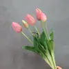 Ramo de Tulipanes de Goma Suave Simulada Pe Látex Silicona Tacto Humectante 5 Ramas Largas con Flores de Tulipán en Capullo