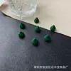 Popular Amazon transfronterizo Piedra de Tigre de Cristal de Jade 10mm piedra desnuda aretes cónicos accesorios suministro directo de fábrica