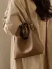 Bolsas de Nicho de Gama Alta para Mujer 2026 Nuevo Bolso de Hombro Cruzado Simple de Moda Bolso de Mano para Viaje Diario Bolso Cubo