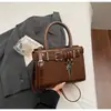 Bolso Transfronterizo para Mujer 2026 Primavera Nuevo Estilo Llavero Bolso de Mano de Moda Bolso Tote de Hombro Único de Gran Capacidad para Mujer