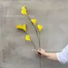 Lírio-de-calla Pendurado Flor Artificial de Simulação Material com Toque de Mão Flores de Casamento Produto Acabado de Alto Padrão Ornamento Decoração de Sala de Estar