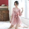 Primavera y verano nueva ropa interior sexy linda tentación manga V profunda delgada caliente insinuante sexy camisa estilo novio para dormir