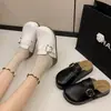 Mules cerrados para mujer estilo Birkenstock de suela gruesa, feo-bonitos, modelo nuevo 2026, sandalias tipo mula sin cordones que aumentan la altura