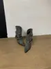Primeiro Encontro Botas de Salto Bloco Bico Fino Plissadas Empilhadas 2026 Verão Botas Curtas de Fivela de Cinto Nicho Botas de Cavaleiro Emagrecedoras Femininas