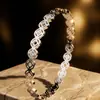 Pulseras Europeas y Americanas de Acero Inoxidable Chapadas en Oro de 18K Acero de Titanio Retro No Descolorables Pulseras para Mujer Lujo Accesible Europeo y Americano Pulseras de Celebridades de Internet