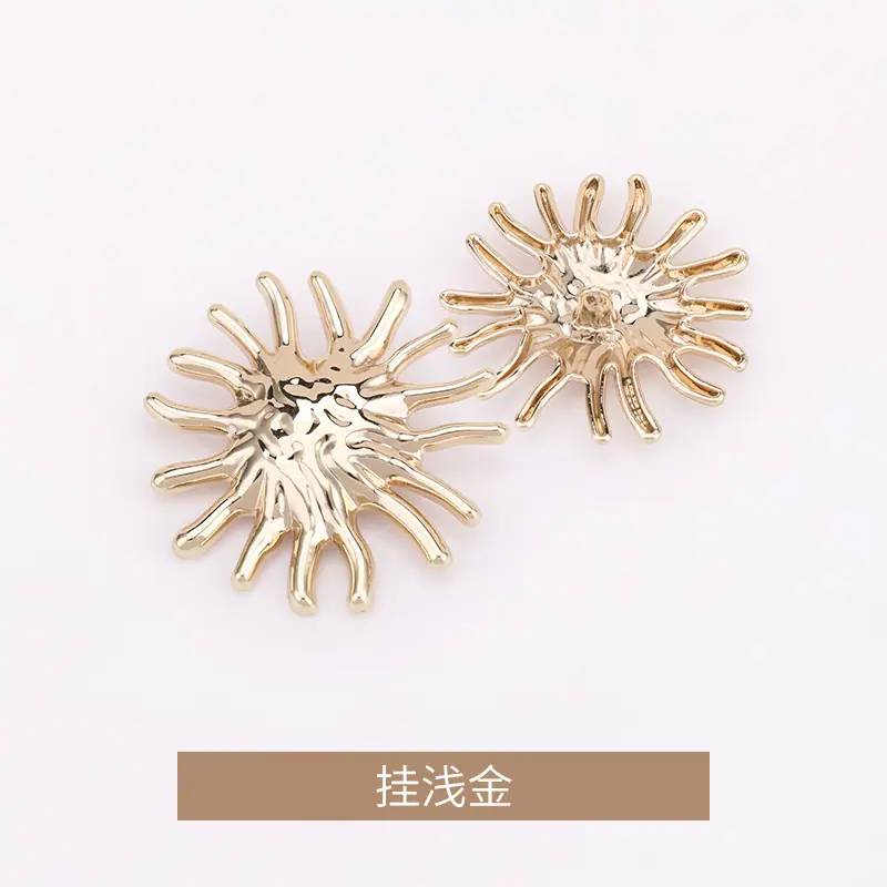 挂浅金.jpg