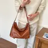Nova Bolsa Transversal 2026 Bolsa de Mão Retrô para o Trabalho Bolsa de Grande Capacidade Sob o Braço Moda Outono Ombro Único Brilhante Feminina