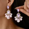 Pendientes Retro Europeos y Americanos Cuadrados Geométricos Incrustados de Diamantes Forma de Gota de Agua Flor Plateados Pendientes Exquisitos Estilo Palacio de Lujo Accesible