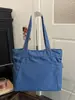 Bolsa de lona de mezclilla lavada casual estilo coreano, estilo artístico, adecuada para estudiantes universitarias, para el uso diario, ir de compras y viajes de compras.