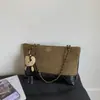 Bolsa de corrente nova e moderna estilo Chanel com padrão de losangos, acabamento fosco, design retrô, grande capacidade, adequada para o trajeto diário, pode ser carregada como bolsa de ombro, bolsa transversal ou bolsa de axila