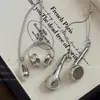 Collar Colgante de Audífono Plateado con Acabado de Alta Gama, Exquisito y Versátil, Diseño Único, Cadena de Cuello Deslizante Personalizada y Sencilla
