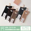 Meias femininas Siyunqi 22010 de agulha dupla feitas de seda de amoreira, meias de algodão macias e confortáveis, meias empilhadas, meias femininas da moda de altura média para outono e inverno