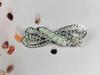Grampo de Cabelo Borboleta com Strass Pérola e Presilha Bico de Pato, Acessório de Cabelo com Design Cravejado de Diamantes, Presilha de Tubarão de Tamanho Médio com Acabamento de Luxo